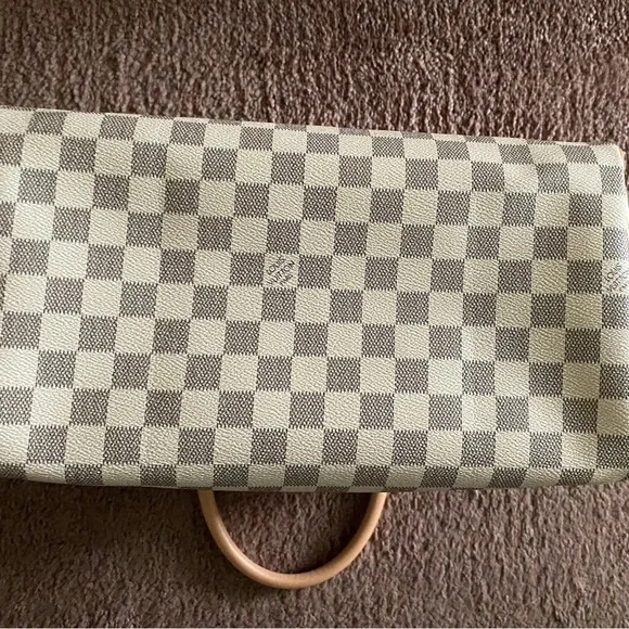 Checkered Handbag - Picture 5 of 7